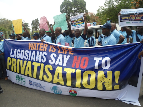 Residents of Lagos protesting against privatization of water 2 (ClimateReporters Photo: Ugonma Cokey)