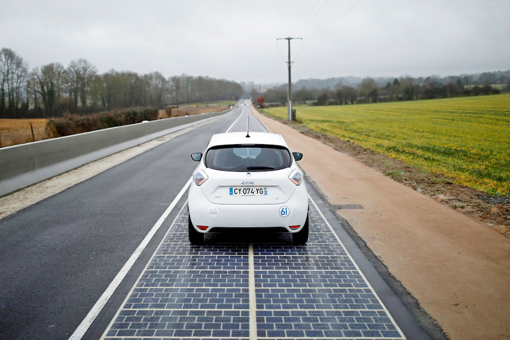 The one-kilometre (half-mile) "Wattway" (PHOTO: REUTERS/Benoit Tessier)