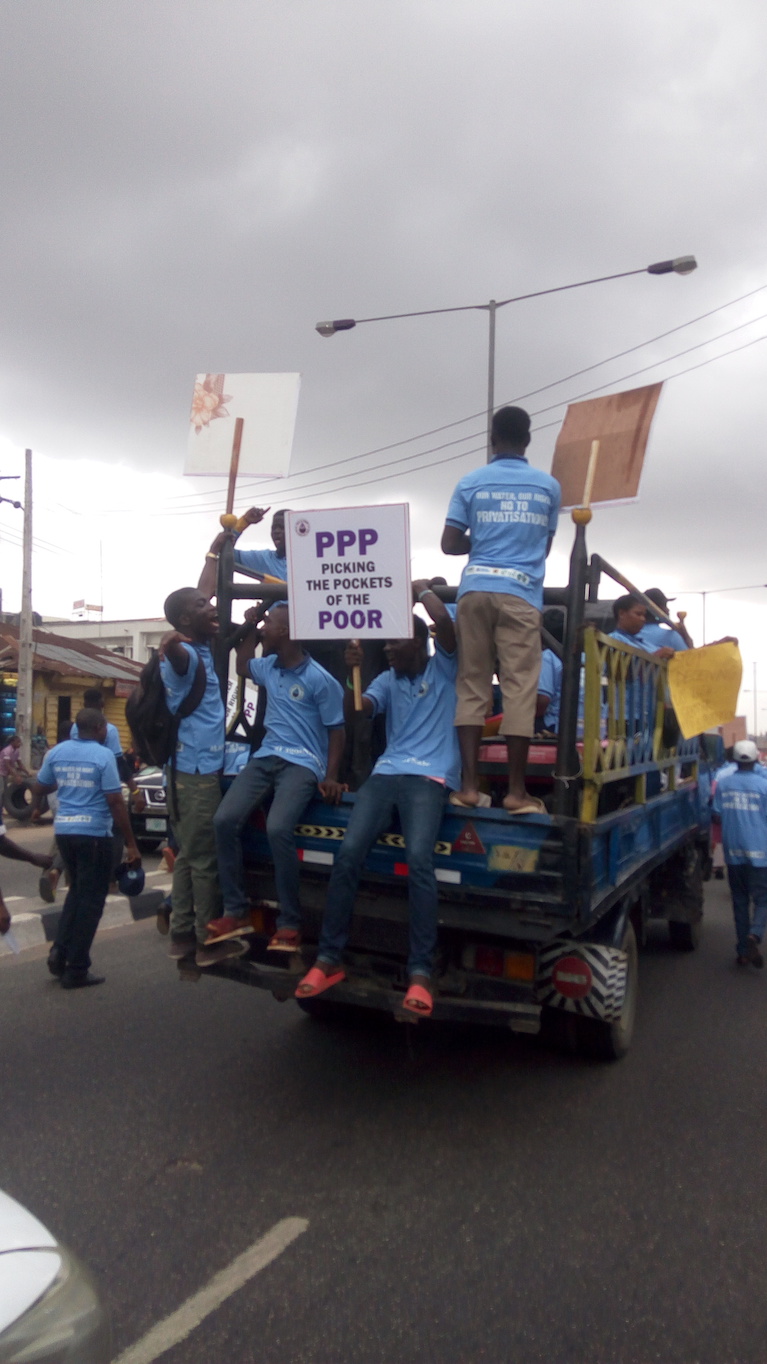 Lagos residents protesting against Public Private Partnership scheme in the water sector (PHOTO:ClimateReporters/Ugonma Cokey)