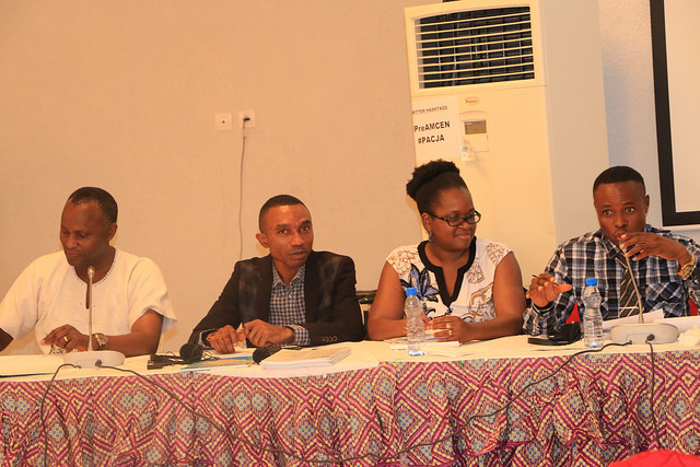 Les groupes lors de l'atelier de la société civile africaine à Libreville (PHOTO: CLimateReporters/Atayi Babs)